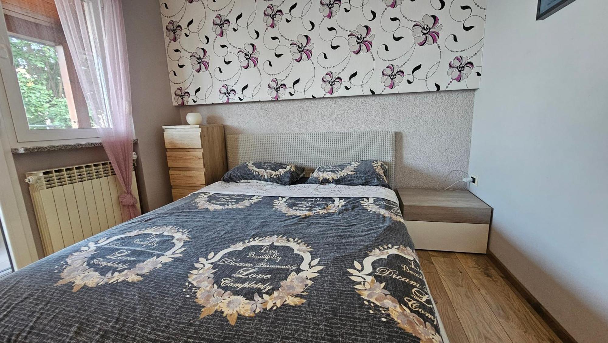 Elvira Apartmán